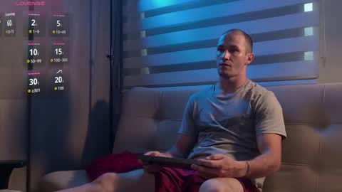 Snapshot of axel_fairchaild chatting on 28, 4, 2026 Axel Fairchaild online show from 28, 4, 2026