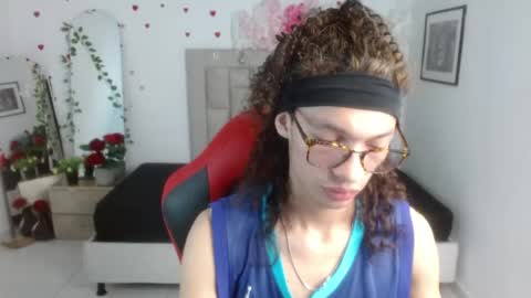 Snapshot of axel_fox7 chatting on 6, 6, 2026 Axel online show from 6, 6, 2026