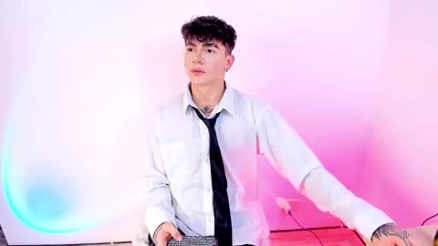 Snapshot of axel_inkshade chatting on 6, 2, 2026 Axel online show from 6, 2, 2026