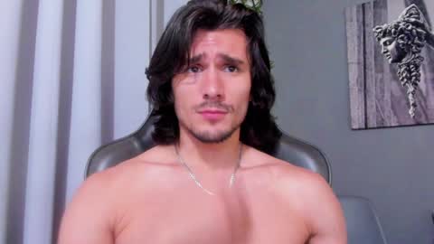 Snapshot of axel_owen chatting on 20, 1, 2025 Axel online show from 20, 1, 2025