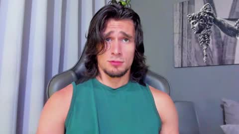 Snapshot of axel_owen chatting on 8, 3, 2025 Axel online show from 8, 3, 2025