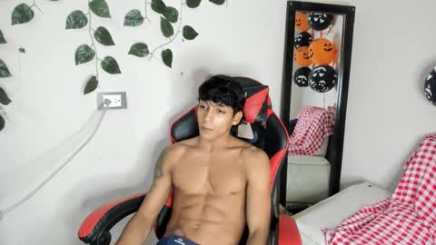 Snapshot of axel_rosse2 chatting on 30, 10, 2025 axel_rosse2 online show from 30, 10, 2025
