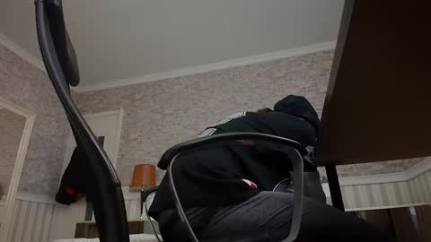 AxelColton online show from 12, 12, 2024