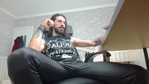 AxelColton online show from 21, 12, 2024
