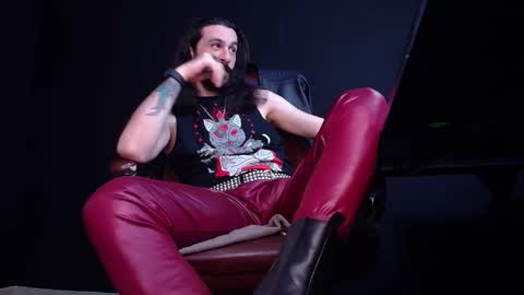 Snapshot of axelcolton chatting on 9, 11, 2025 AxelColton online show from 9, 11, 2025