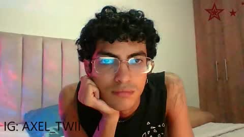 Axel  online show from 19, 11, 2025