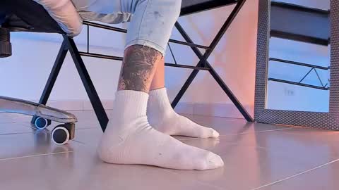 im your little femboy  ALEX   online show from 28, 11, 2025