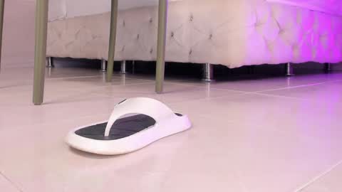 im your little femboy  ALEX   online show from 10, 4, 2026