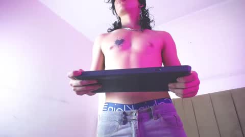 Snapshot of axellkush chatting on 18, 2, 2025 AxellKush online show from 18, 2, 2025