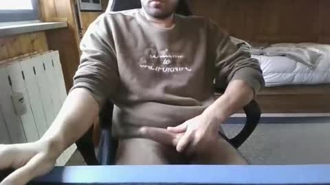 Axel online show from 1, 10, 2025