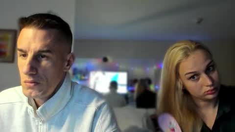 Axl online show from 18, 12, 2025