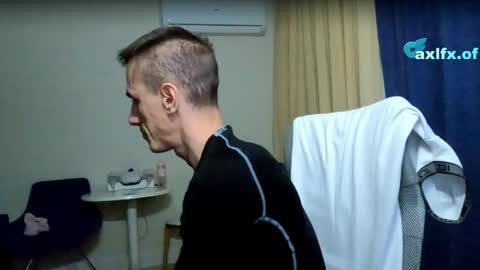 Axl online show from 8, 4, 2026