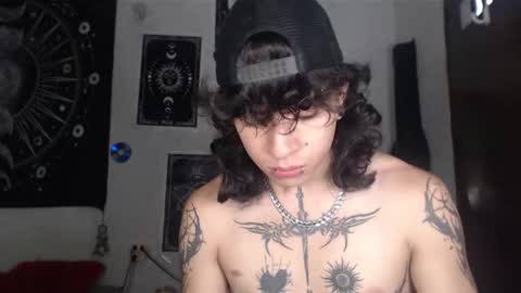 Snapshot of axl_kush_ chatting on 1, 12, 2025 Axel Kush online show from 1, 12, 2025