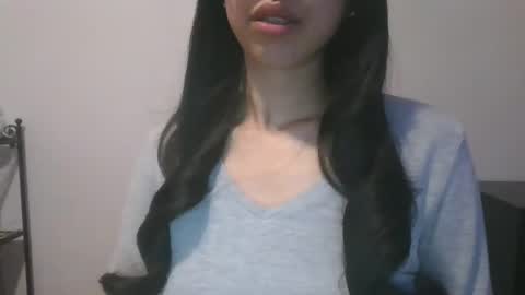 axue online show from 17, 12, 2024