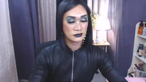 Snapshot of ayamiller chatting on 11, 3, 2025 aya online show from 11, 3, 2025