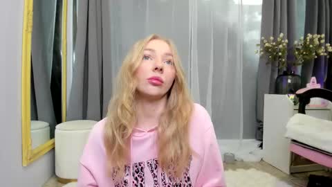 SundyRose online show from 1, 3, 2026