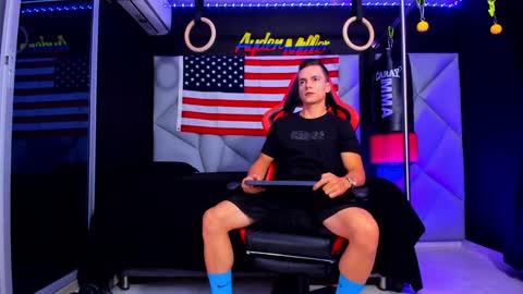 Ayden Miller online show from 26, 1, 2025