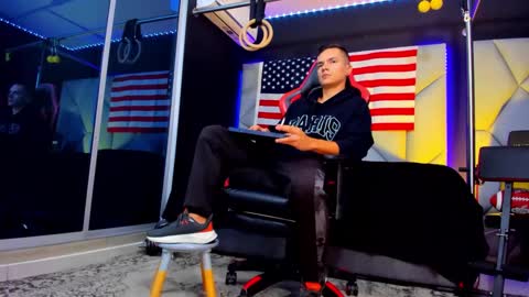 Ayden Miller online show from 8, 9, 2025