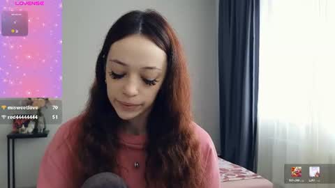 Snapshot of ayehoney chatting on 14, 7, 2026 Hailey Wellington online show from 14, 7, 2026