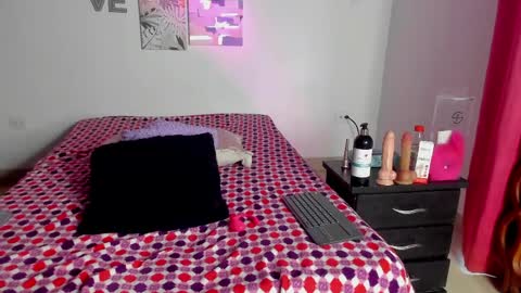 aylah_beckham online show from 1, 6, 2026