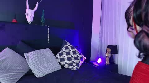 Aylen online show from 4, 11, 2025