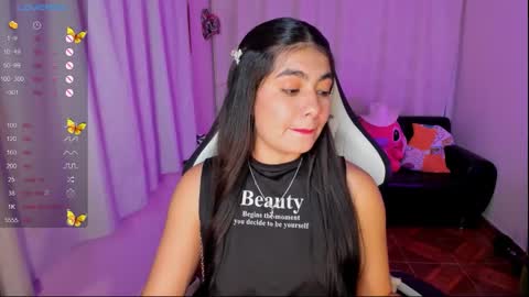 Snapshot of aylenmiller_ chatting on 1, 10, 2025 Aylen online show from 1, 10, 2025