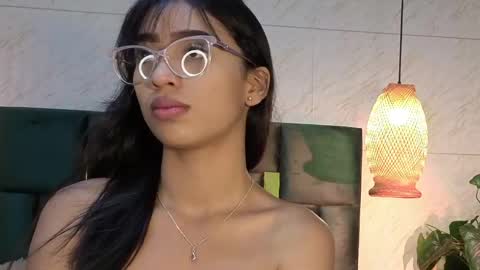 aylin_sweet_ online show from 5, 5, 2026