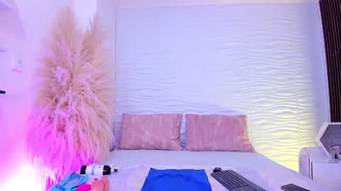 aylinlove_ online show from 17, 6, 2026
