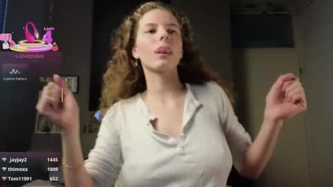 Ayreen Moore online show from 17, 12, 2025