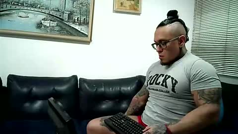 Snapshot of ayrton_naffah2 chatting on 3, 11, 2025 Ayrton naffah2 online show from 3, 11, 2025