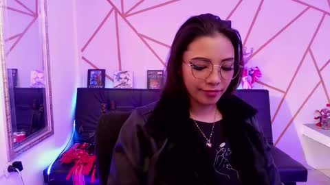 sofia online show from 15, 12, 2025