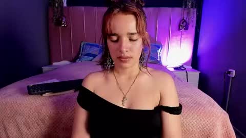 Azahara online show from 25, 7, 2026