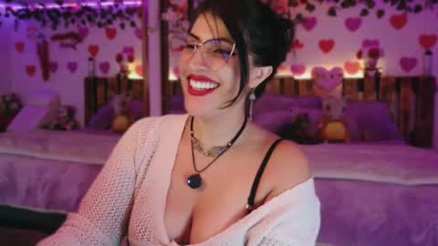 Snapshot of azaharnoor chatting on 4, 6, 2026 Azahar online show from 4, 6, 2026