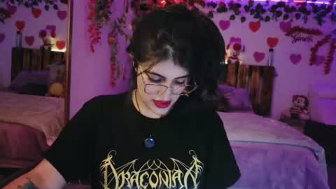 Snapshot of azaharnoor chatting on 5, 7, 2026 Azahar online show from 5, 7, 2026