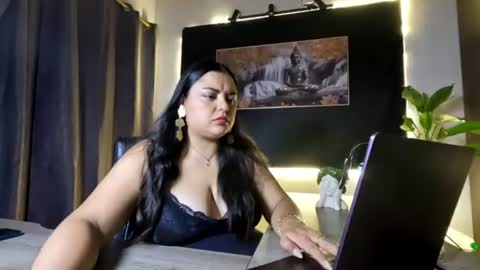 Goddess Azara online show from 17, 6, 2026