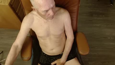 Mike online show from 26, 2, 2025