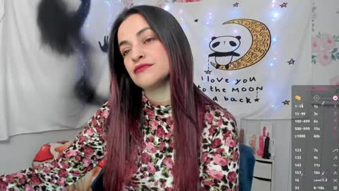 Azucena R online show from 29, 1, 2025