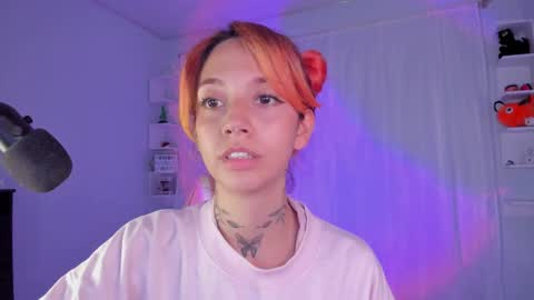 Snapshot of azumi_saan chatting on 5, 1, 2025 azumi saan online show from 5, 1, 2025