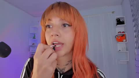 Snapshot of azumi_saan chatting on 8, 2, 2025 azumi saan online show from 8, 2, 2025