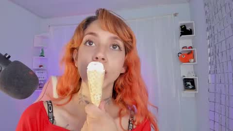 Snapshot of azumi_saan chatting on 16, 2, 2025 azumi saan online show from 16, 2, 2025