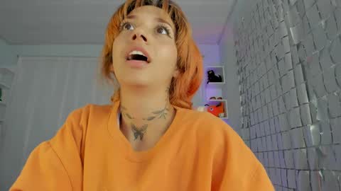 Snapshot of azumi_saan chatting on 5, 3, 2025 azumi saan online show from 5, 3, 2025