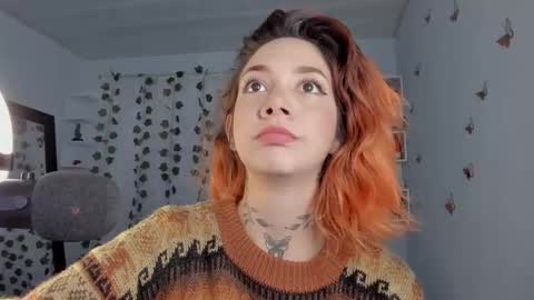 Snapshot of azumi_saan chatting on 12, 9, 2025 azumi saan online show from 12, 9, 2025