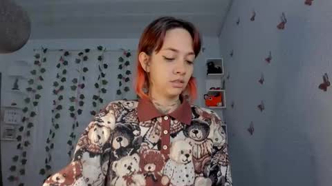 Snapshot of azumi_saan chatting on 19, 9, 2025 azumi saan online show from 19, 9, 2025