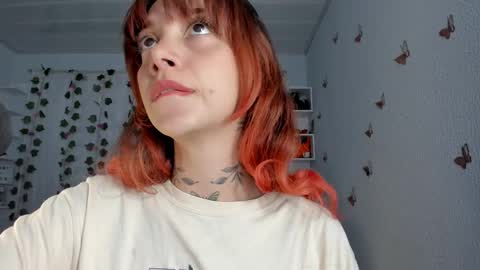 Snapshot of azumi_saan chatting on 25, 9, 2025 azumi saan online show from 25, 9, 2025