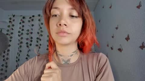 Snapshot of azumi_saan chatting on 28, 9, 2025 azumi saan online show from 28, 9, 2025