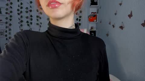 Snapshot of azumi_saan chatting on 3, 10, 2025 azumi saan online show from 3, 10, 2025