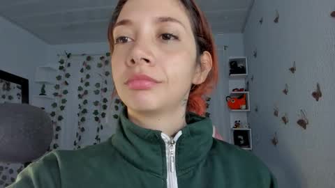 Snapshot of azumi_saan chatting on 5, 10, 2025 azumi saan online show from 5, 10, 2025