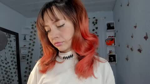 Snapshot of azumi_saan chatting on 15, 10, 2025 azumi saan online show from 15, 10, 2025