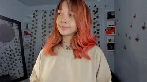 Snapshot of azumi_saan chatting on 19, 10, 2025 azumi saan online show from 19, 10, 2025