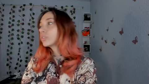 Snapshot of azumi_saan chatting on 30, 10, 2025 azumi saan online show from 30, 10, 2025